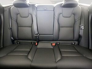 Volvo  T6 Plus Dark Recharge Plug-In Hybrid AWD EU