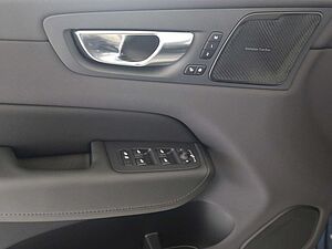 Volvo  T6 Plus Dark Recharge Plug-In Hybrid AWD EU