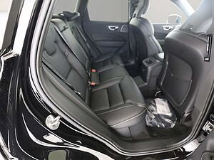 Volvo  Plus Black Edition Plug-In Hybrid AWD T6 Tw