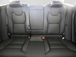 Volvo  T6 Plus Dark Recharge Plug-In Hybrid AWD EU