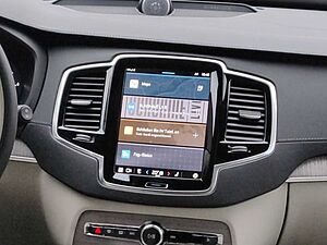 Volvo  Recharge T8 AWD Plug-In-Hybrid Ultra Dark *