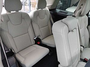 Volvo  Recharge T8 AWD Plug-In-Hybrid Ultra Dark *