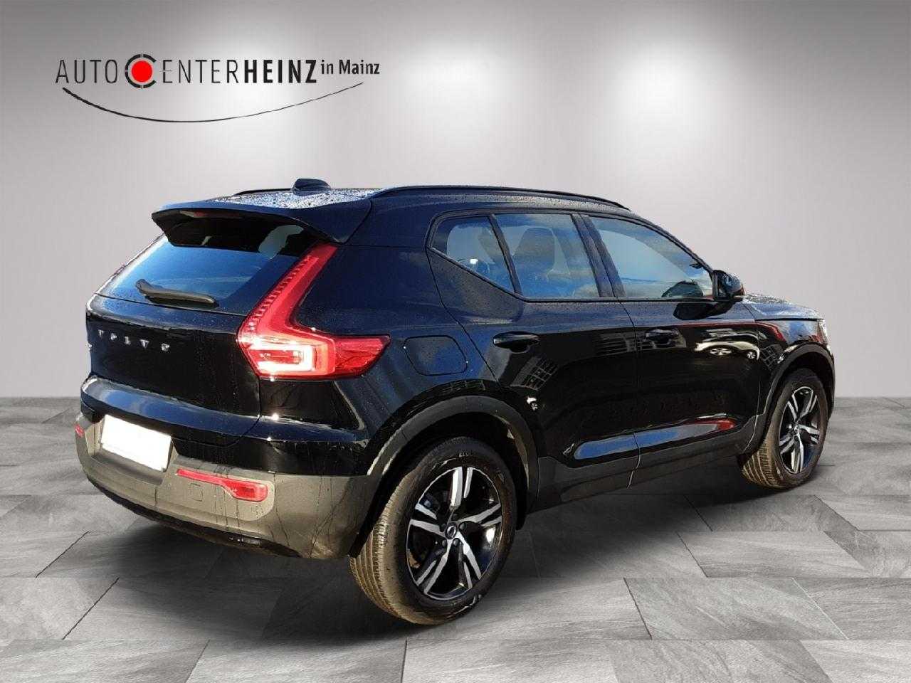 Volvo  R Design 2WD