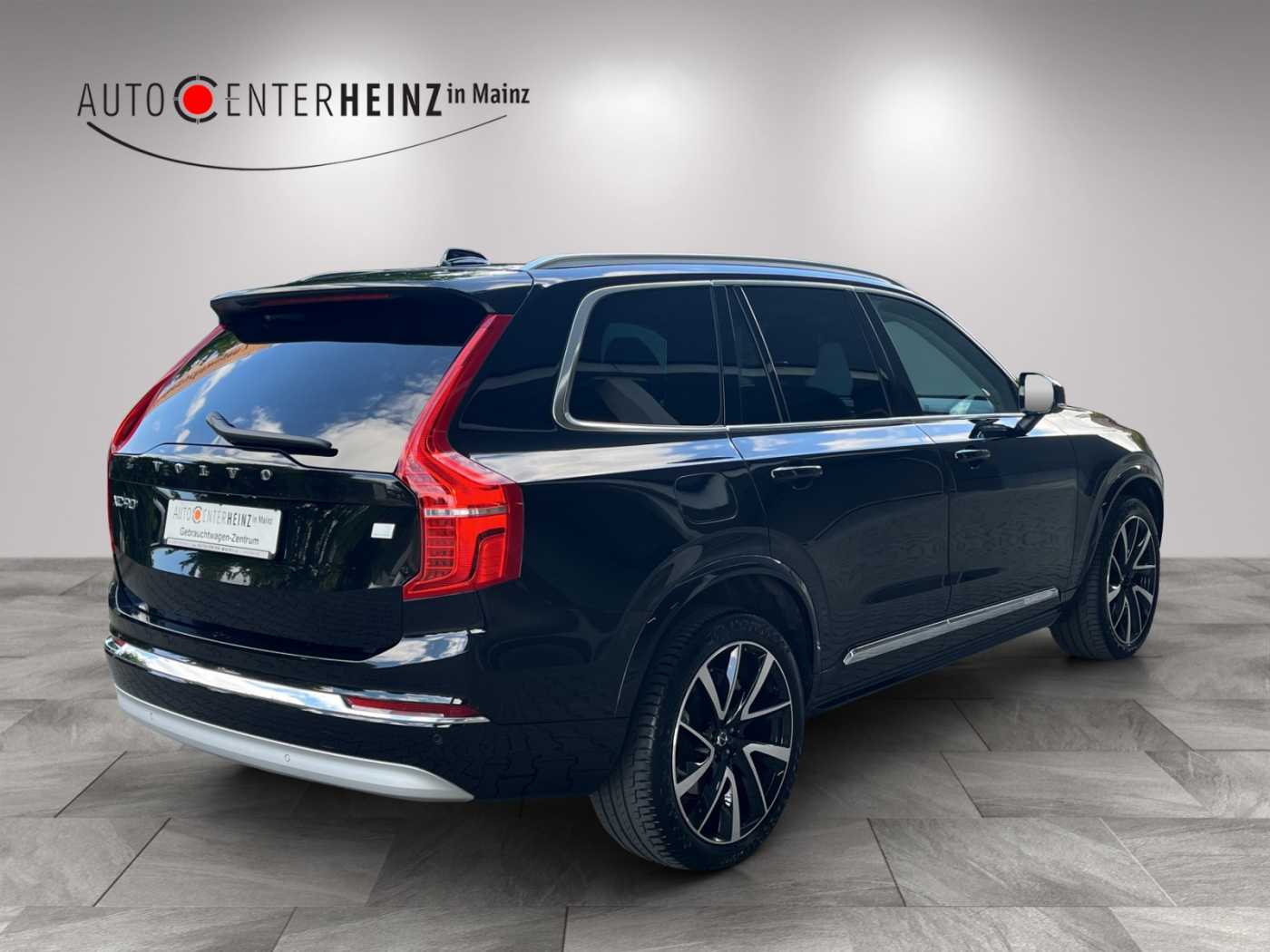 Volvo  Inscription Expression Recharge Plug-In Hybrid AWD