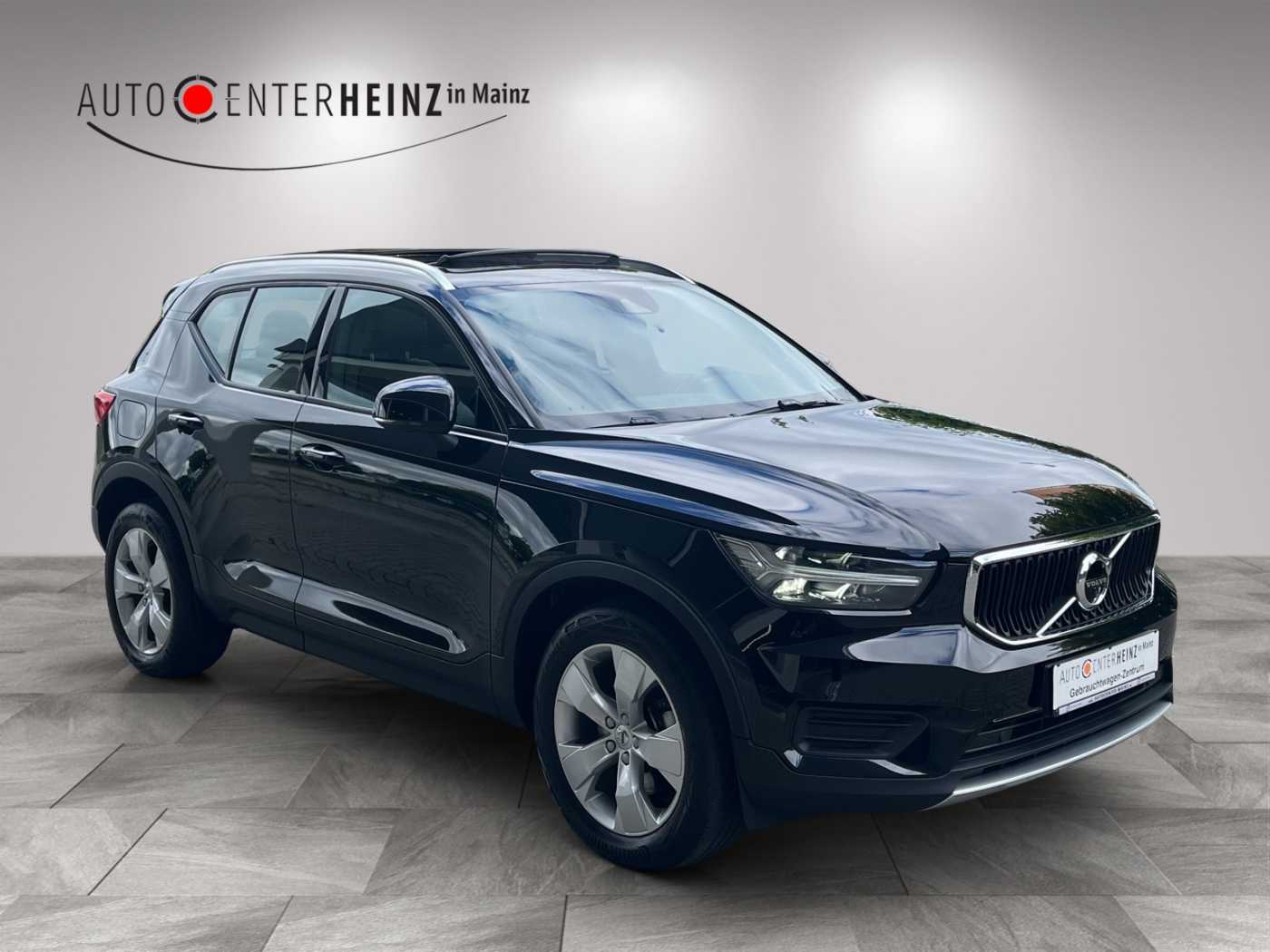 Volvo  Momentum Pro AWD