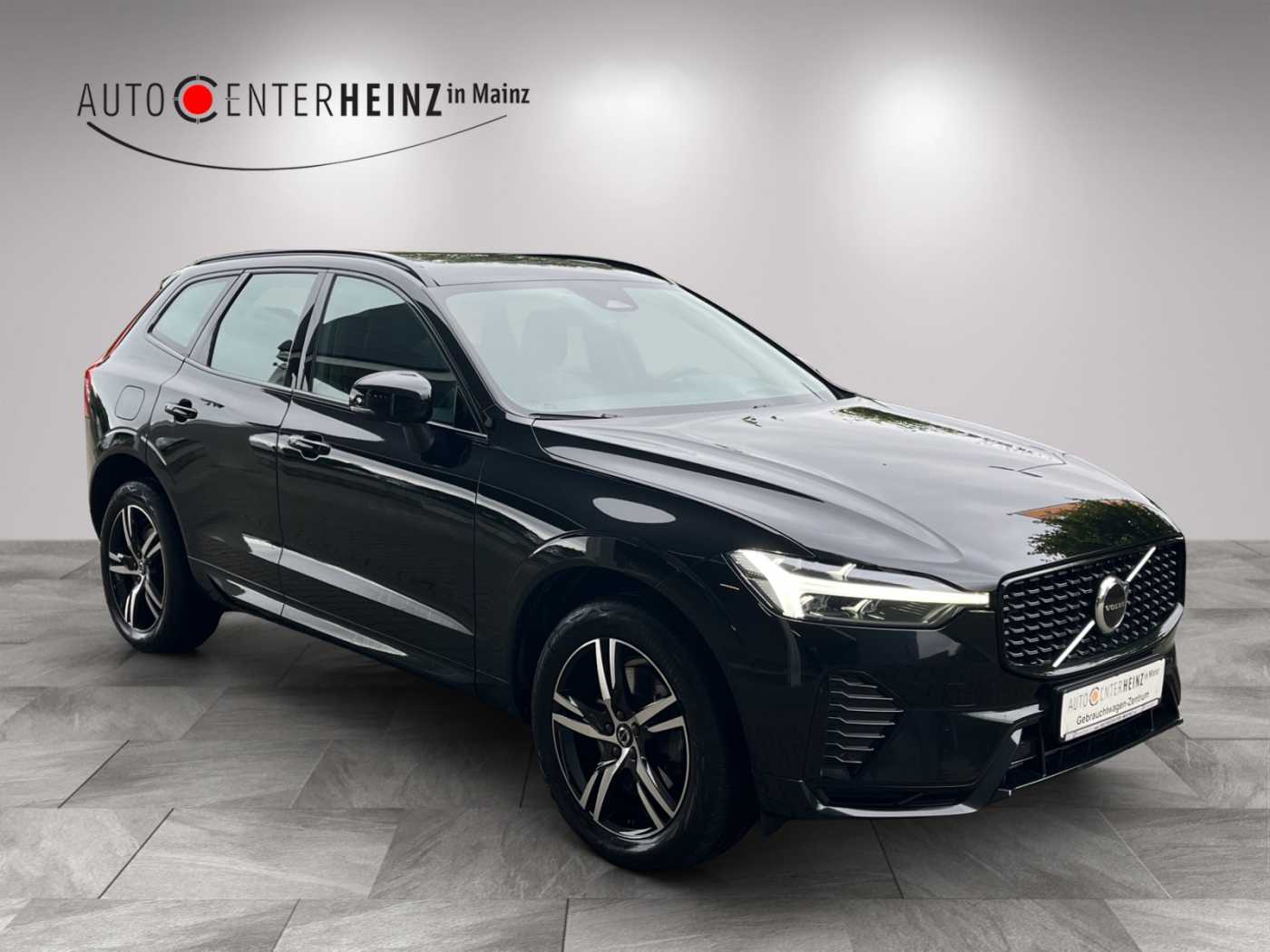 Volvo  R Design AWD