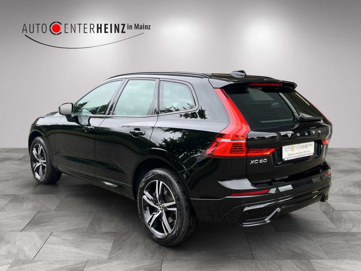 Volvo  R Design AWD