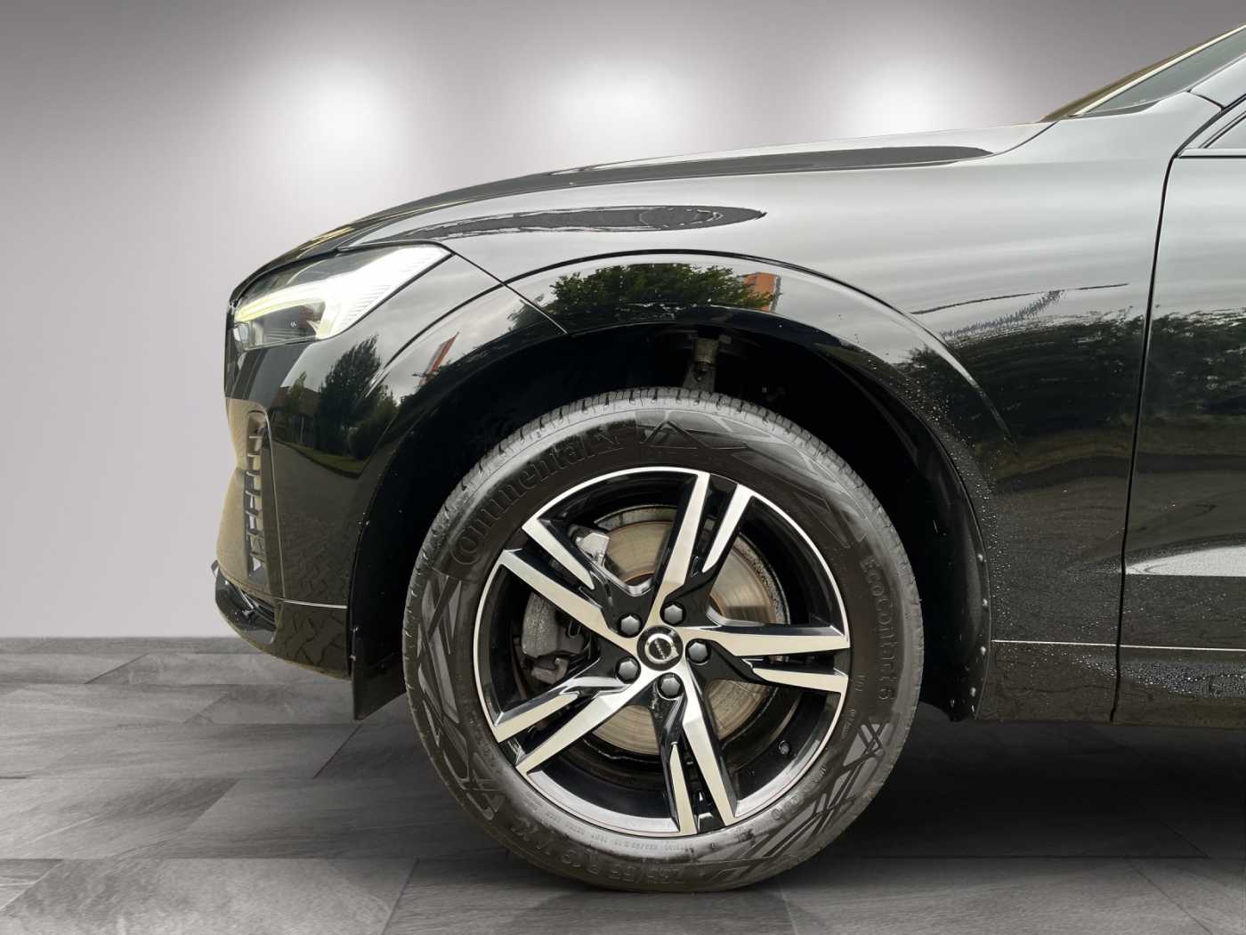 Volvo  R Design AWD