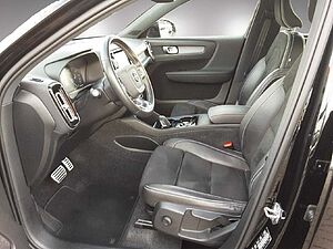 Volvo  R Design 2WD