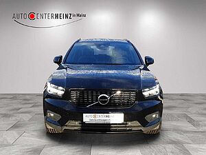 Volvo  R Design 2WD