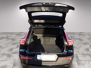 Volvo  R Design 2WD