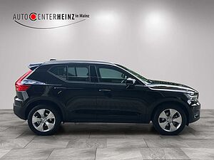 Volvo  Momentum Pro AWD