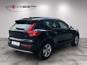 Volvo  Momentum Pro AWD