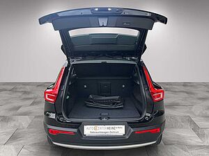 Volvo  Momentum Pro AWD