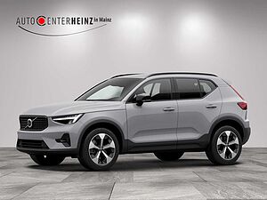 Volvo  XC40 Plus, B4 Mild-Hybrid, Benzin, Dark