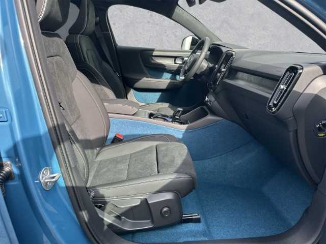 Volvo  Ultimate Pure Electric StandHZG AHStandHZG AHK Panorama Navi digitales Cockpit M