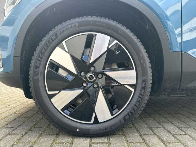 Volvo  Ultimate Pure Electric StandHZG AHStandHZG AHK Panorama Navi digitales Cockpit M
