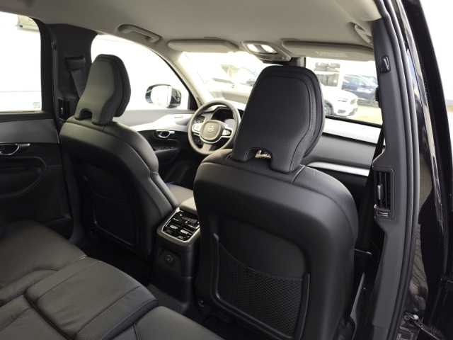 Volvo  Plus Bright PHEV AWD T8 Twin Engine EU6e StandHZG Navi Harman&Kardon digitales C