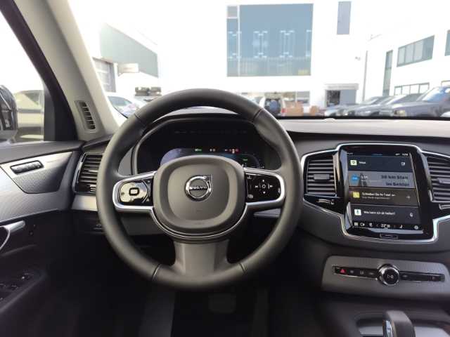 Volvo  Plus Bright PHEV AWD T8 Twin Engine EU6e StandHZG Navi Harman&Kardon digitales C