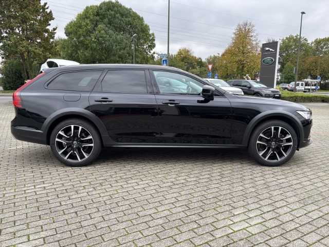 Volvo  CC