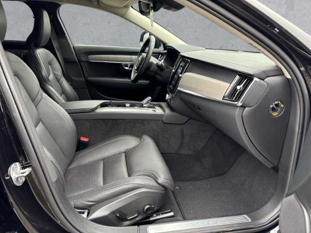 Volvo  CC