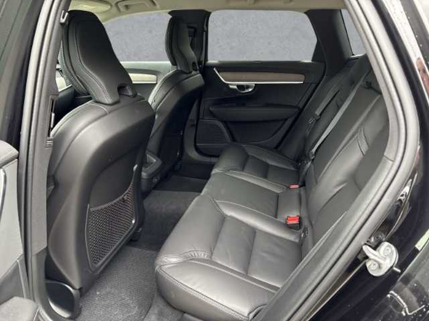 Volvo  CC