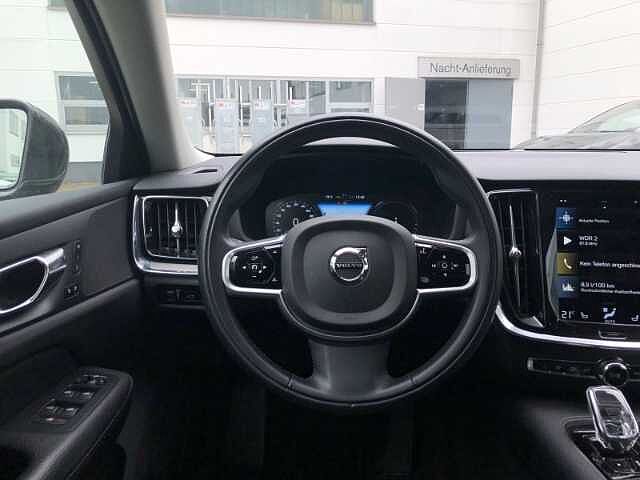 Volvo  Inscription T6 18''LM AHK PilotAssist Memory WSShz Rückfahrkam