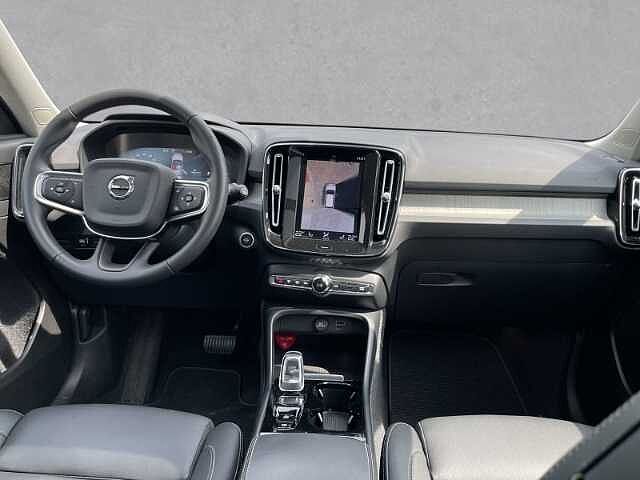 Volvo  Inscription T4 Recharge 19''LM PilotAssist Pano 360kam Harman Sound