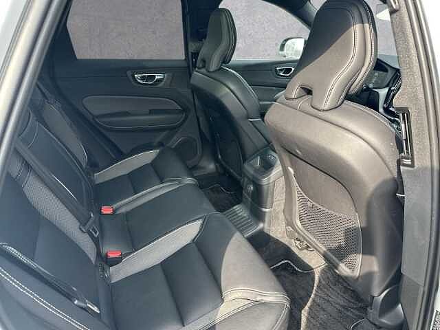 Volvo  R Design T6 Recharge 22''LM Standhz Akustikglas ACC BLIS