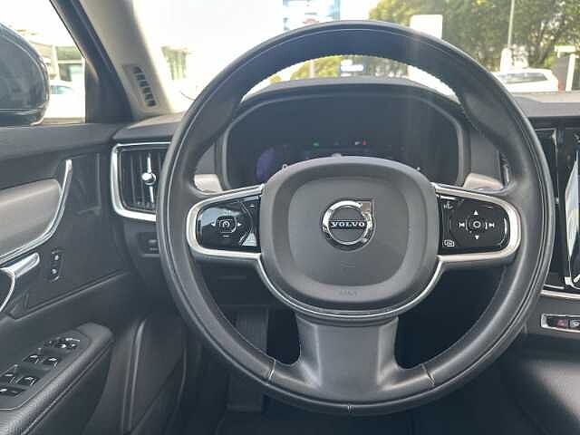 Volvo  Inscription T6 Google 18''LM AHK 360kam DAB Harman Sound