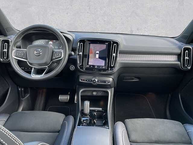 Volvo  R Design T5 19''LM ACC AHK Pano 360kam Harman DAB