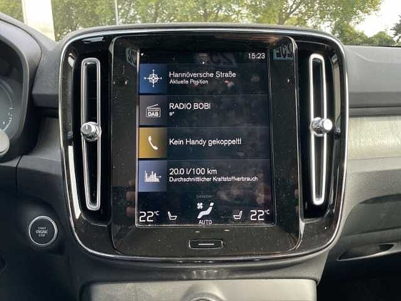 Volvo  Inscription T5 19''LM AHK ACC 360kam Harman DAB WSShz Qi laden