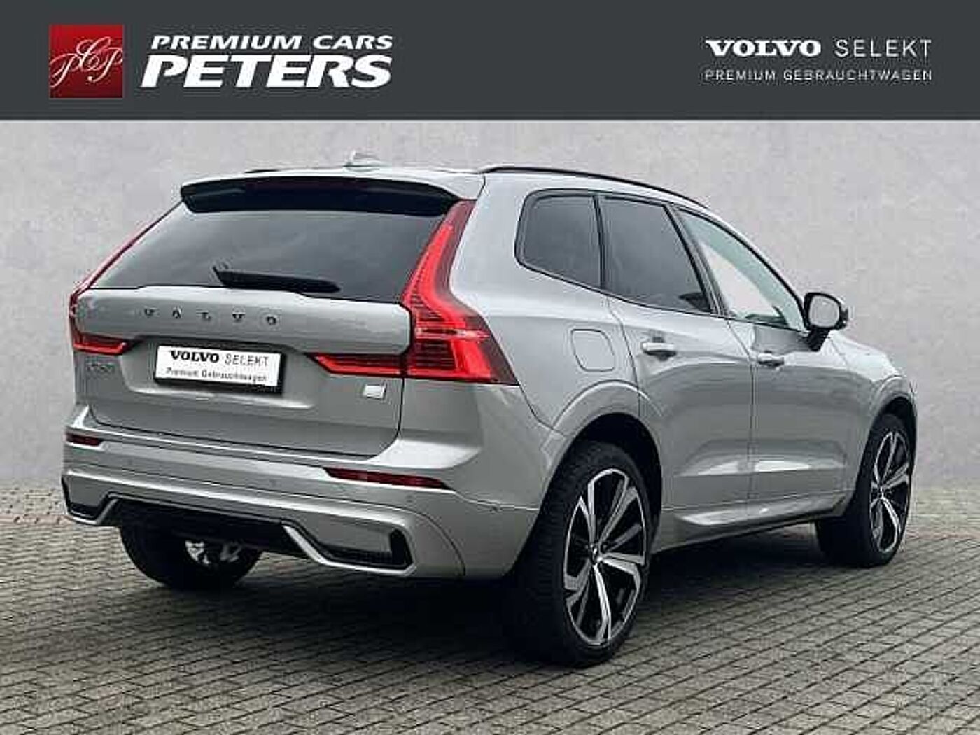 Volvo  R Design T8 Facelift 21''LM Pano ACC BLIS 360kam DAB Harman