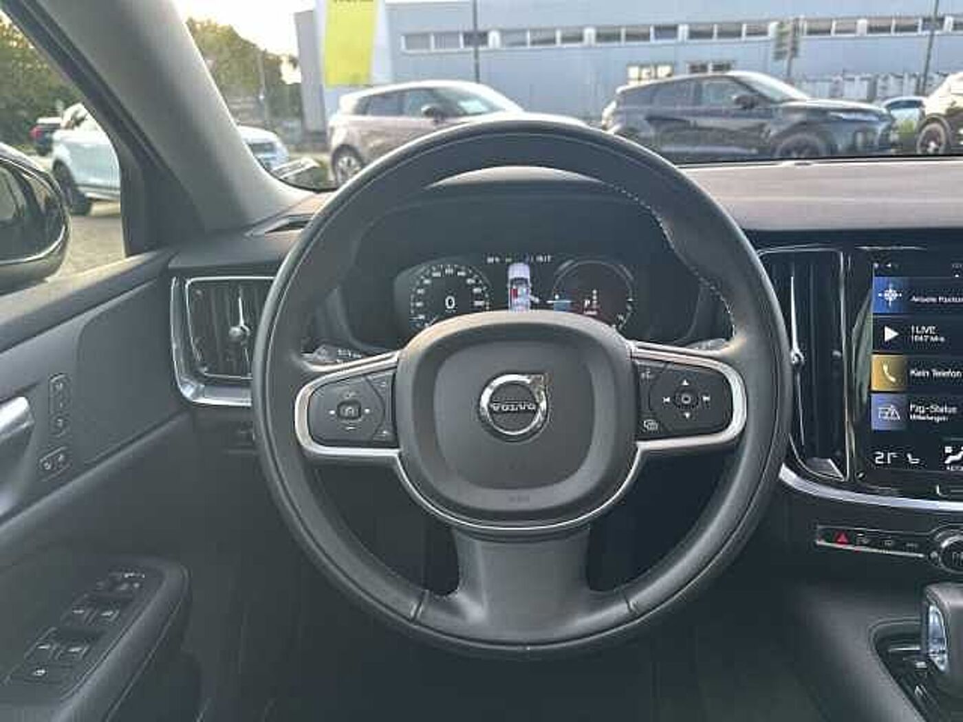 Volvo  Inscription T8 Expression19''LM Pano ACC BLIS DAB Sitzkomfort