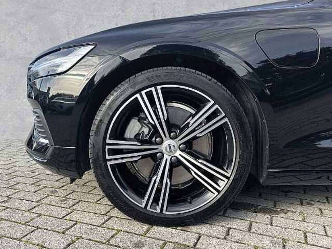 Volvo  Inscription T8 Expression19''LM Pano ACC BLIS DAB Sitzkomfort