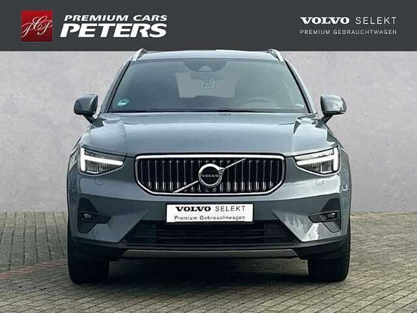 Volvo  Plus Bright T4 18''LM AHK Pilot Assist DAB WSShz Lenkradhz