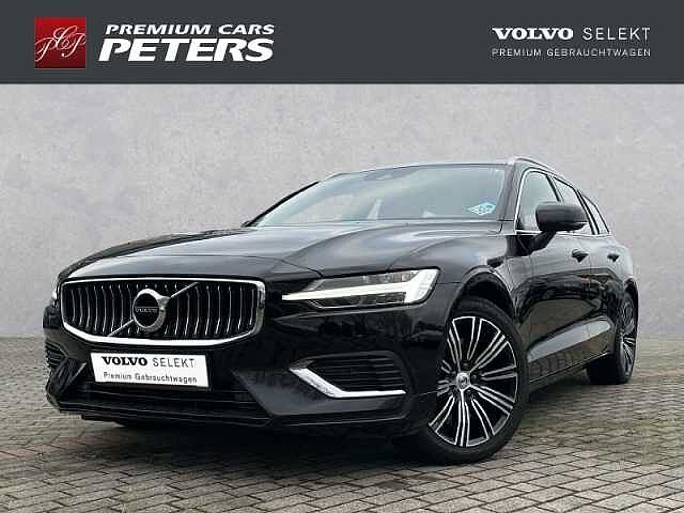 Volvo  Inscription Expression T6 AHK Pano Akustikglas Pilot Assist