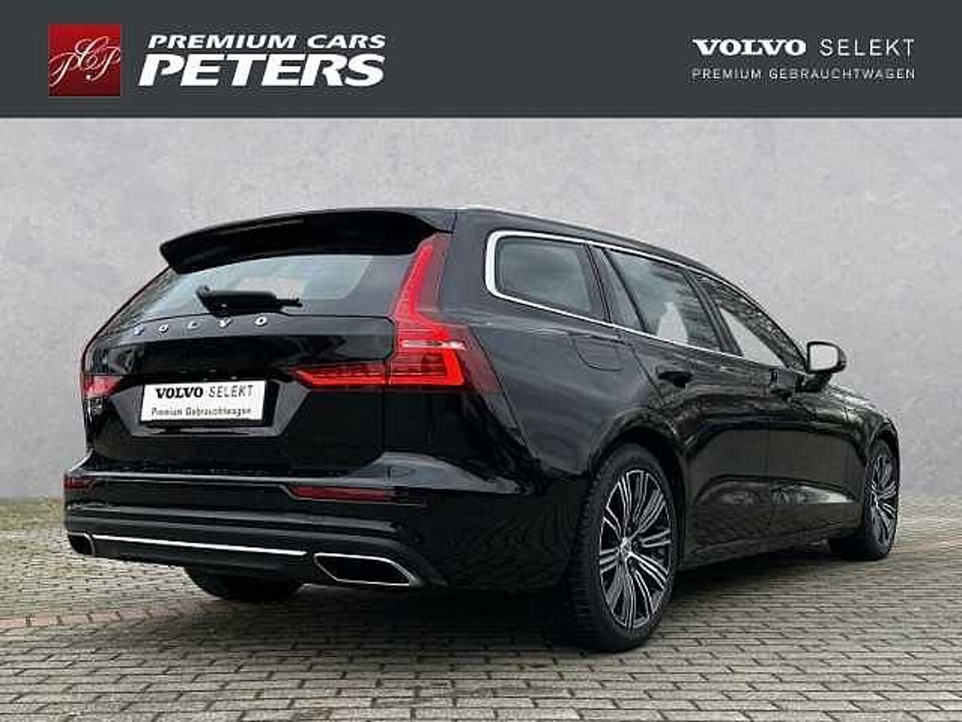 Volvo  Inscription Expression T6 AHK Pano Akustikglas Pilot Assist