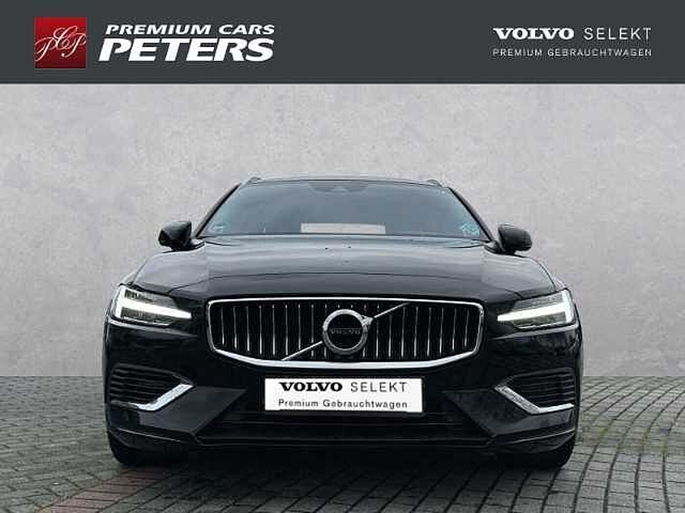 Volvo  Inscription Expression T6 AHK Pano Akustikglas Pilot Assist