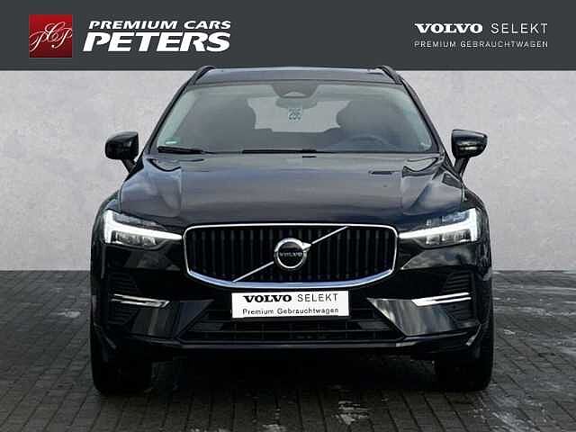 Volvo  Momentum Pro B4 19''LM Pano DAB Harman 4 Zonen Klima Rückfahrkam