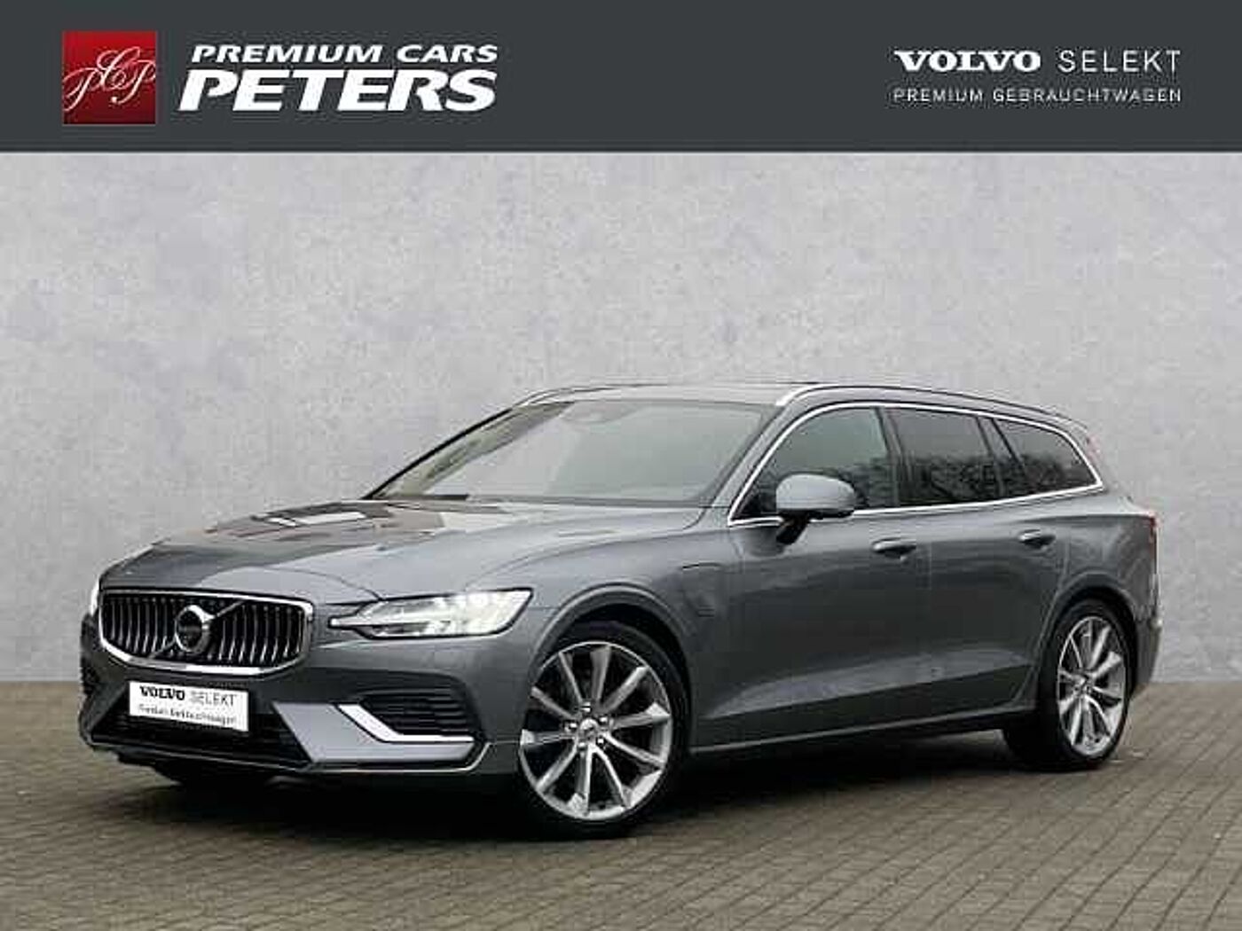 Volvo  Inscription Expression T6 19''LM Pano 360kam AHK Four-C Harman