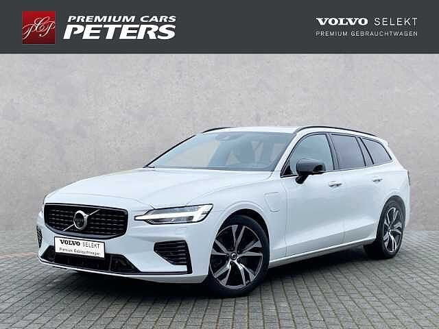 Volvo  R Design T6 Recharge 18''LM Pano Four-C Harman HUD PilotAssist