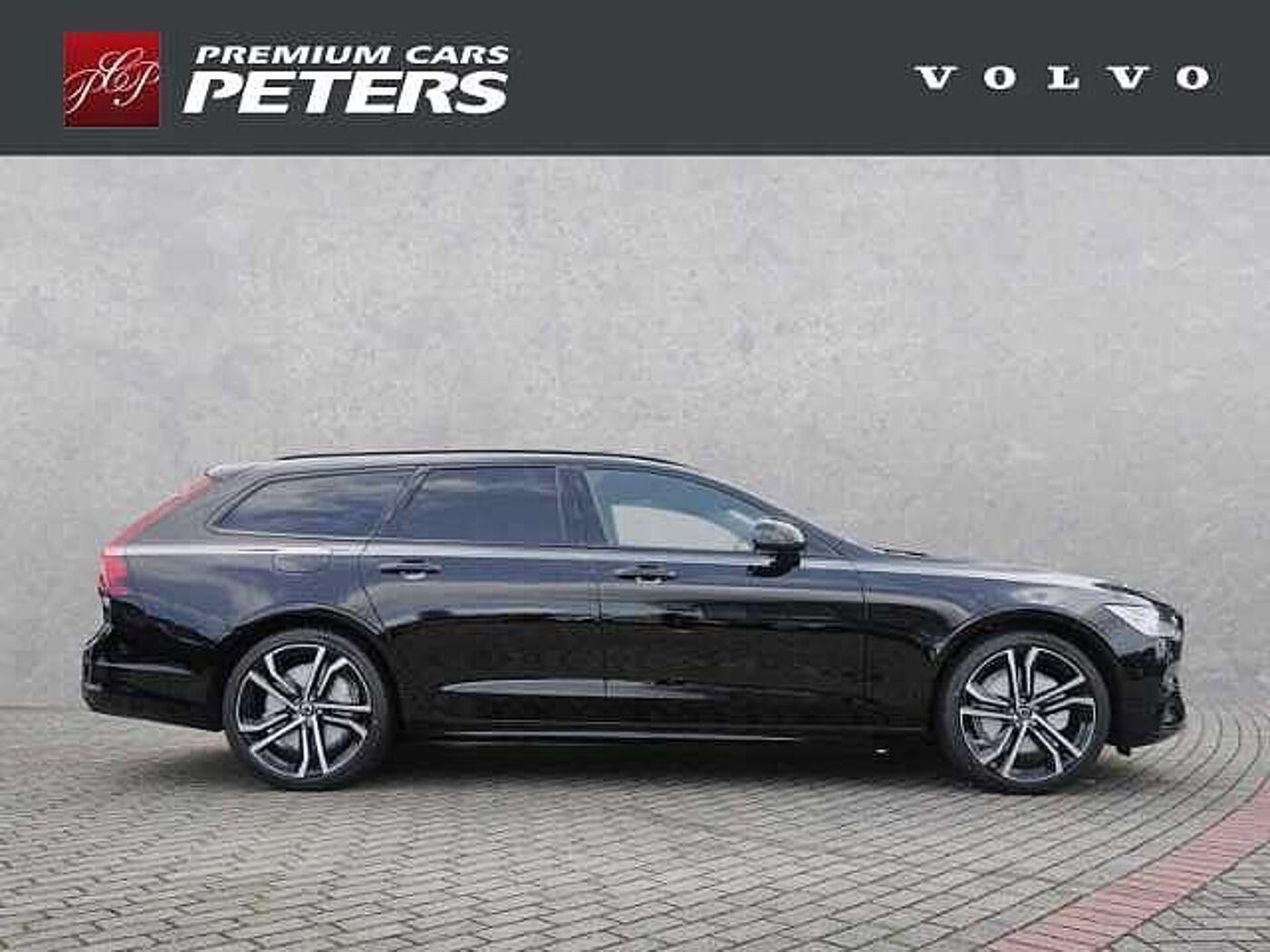 Volvo  Kombi FWD Ultimate Dark B4 Diesel EU6d HUD 360° Kamera Harman Kardon