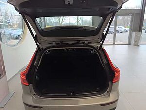 Volvo  Core B4 Diesel EU6d Navi digitales Cockpit Memory Sitze Soundsystem LED Blendfre