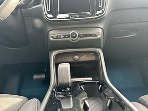 Volvo  Ultimate Pure Electric StandHZG AHStandHZG AHK Panorama Navi digitales Cockpit M