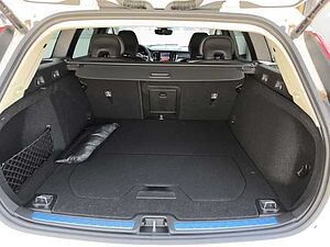 Volvo  Plus Dark B4 Diesel Navi Leder digitales Cockpit Memory Sitze Soundsystem Harman
