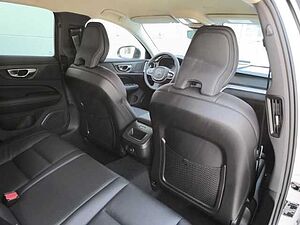 Volvo  Plus Dark B4 Diesel Navi Leder digitales Cockpit Memory Sitze Soundsystem Harman