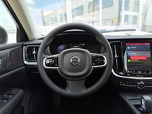 Volvo  Plus Dark B4 Diesel Navi Leder digitales Cockpit Memory Sitze Soundsystem Harman