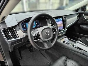 Volvo  CC