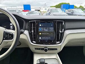 Volvo  Plus Dark AWD B5 StandHZG Navi Leder digitales Cockpit Memory Sitze Soundsystem